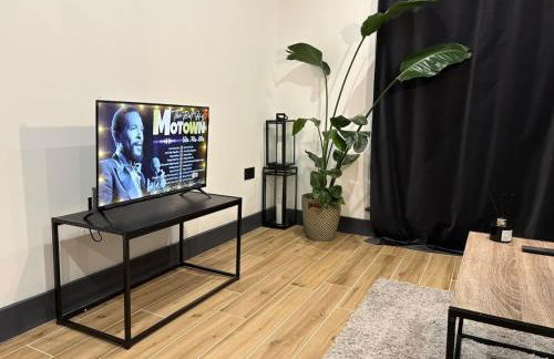 Modern Flat - Work Professionals - Free Parking - Elstree & Borehamwood Station - Foto 3