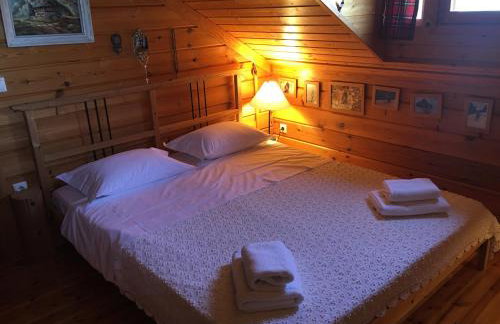 Vytina log house - Photo 6