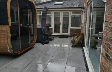 Rent My Spa Home with Pool table Hottub and Sauna - Foto 7