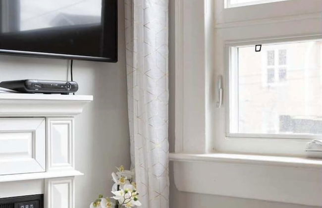 Casa Queen-Unique 2BR Suite- Leslieville - Foto 16