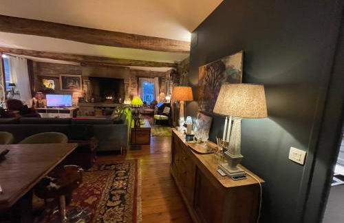 Appartement de 1634 avec balcon au sud sur jardin en plein cœur historique - Foto 15