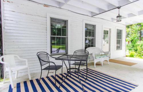 Beautifully Restored Home in Manchester Village - Foto 28