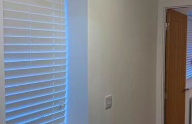 Adeluxe Home - Luxury 2 Bedroom Entire House with Free WiFi, Disney, Netflix and Amazon Prime Included - Foto 49