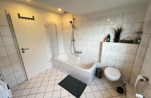 Schöne Wohnung mit Blick ins Grüne Messenah Exhibition apartment - Foto 9