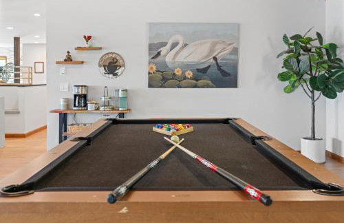 The Gathering Place! Sleeps 24, Lakeview, Game room - Foto 5