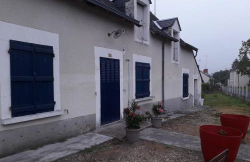 Maison plain pied, 2 chambres, longère typique , fraiche, dans bourg avec tous commerces - Foto 45