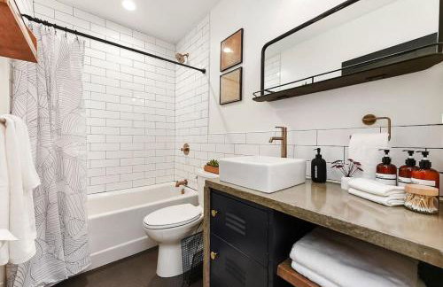 HostWise Stays - The Lodi - Lower Lawrenceville, Beautiful! - Foto 18