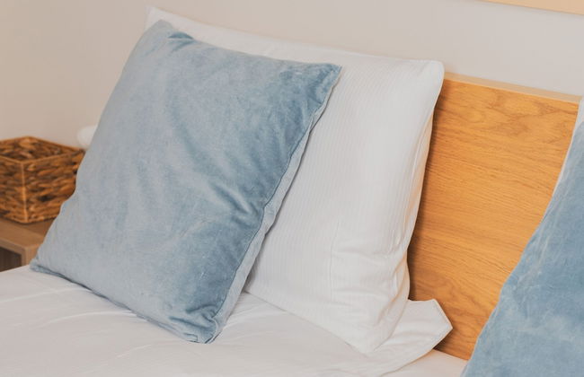 Rustic Style Apartment by Renters - Photo 27