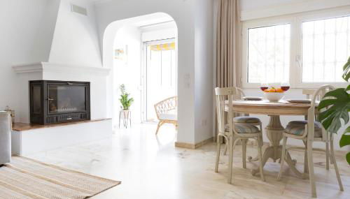 Casa Jardín - residential area -free parking outdoor- Málaga Este - Foto 5