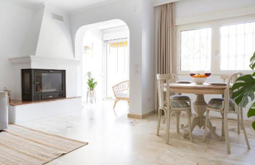 Casa Jardín - residential area -free parking outdoor- Málaga Este - Foto 5