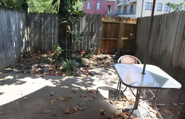 Louisiana Style - Photo 12