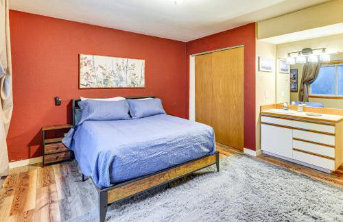 Hike, Ski and Soak! Spacious Anchorage Getaway - Foto 25