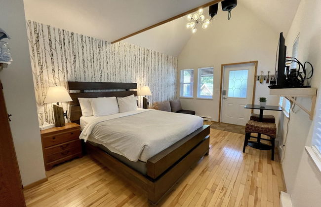 West Coast Cabin - Photo 8