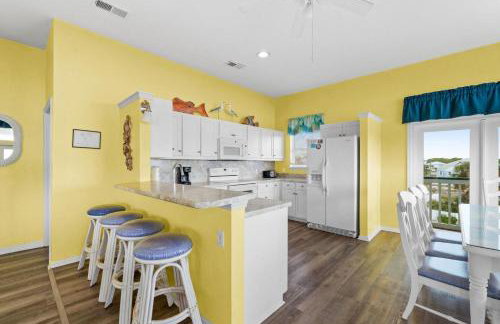 Dream Chaser-Private Pool-Hot Tub-Pets-Directly across from boardwalk to beach - Foto 32