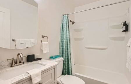 NEW - 6br home in Oceanside w Games BBQ Outdoor Seating - Photo 32