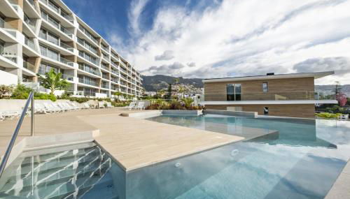 Panoramic Pearl by Homie - Photo 4