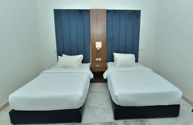 Oasis Suite Hotel Apartments - Photo 10