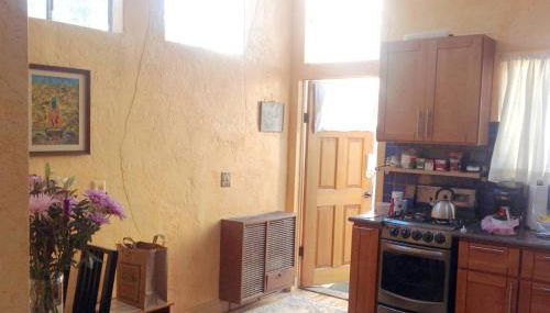 cozy 1 bedroom cottage in Albany - Photo 3