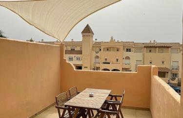 Apartamento con piscina y terraza muy cerca de la playa - Foto 19