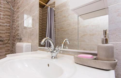 Dalmatian stone house with pool - Photo 16