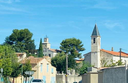Le Romarin Bas de villa T2 avec jardin et parking au pied de la Forêt - Foto 19