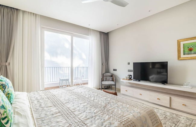 Aria - Lux 5BR Villa in Anjuna Perfect for Groups - Photo 32