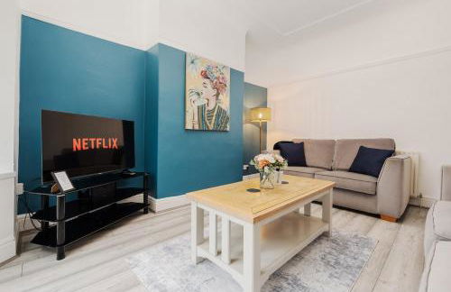 Spacious 3BR Sleeps 8 Ideal for Contractors or Large groups - Foto 10