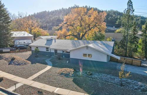 Large Pet-Friendly Sleeps 10 Near Palmer Park - Foto 7