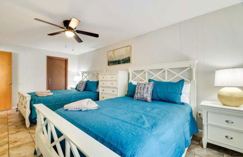 Dock and Fire Pit Lakefront Poconos Retreat! - Foto 18