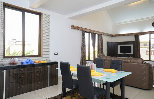 OYO 22738 Home Gorgeous 4BHK Lonavala - Foto 16