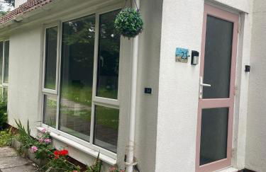 Cornwall Countryside Lodges "Reserve Worldwide" Honicombe - Photo 7