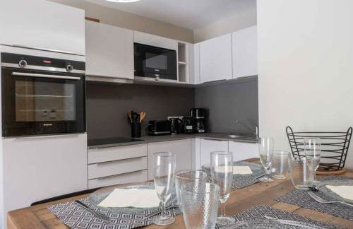 Charmette 2 pièces avec parking, terrasse et casier à skis - FR-1-291-860 - Photo 10