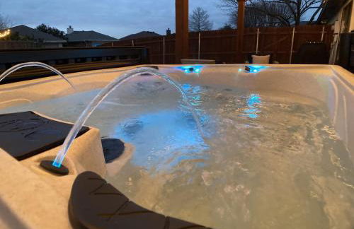 Stunning Newly Renovated 3BR 2B Home Hot Tub Game Room - Foto 4