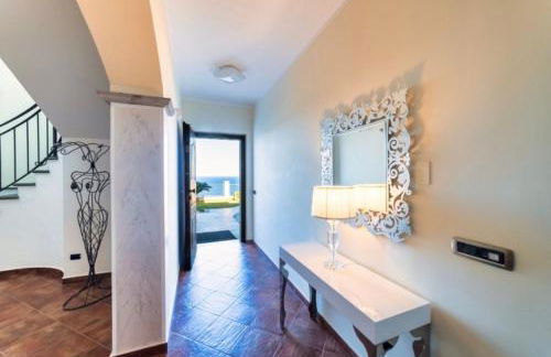 Panoramic Villa Overlooking The Aeolian Islands - Foto 9