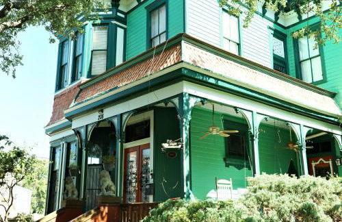 Historic Victorian Main House in Savannah - Foto 66