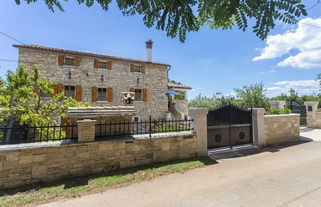 Holiday house Matija with a pool - Foto 35