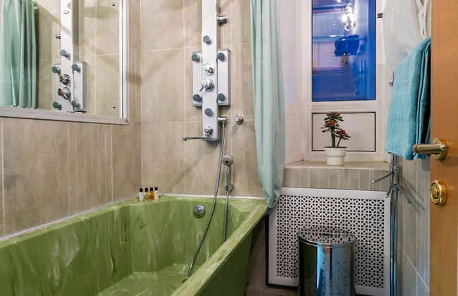 GM Apartment Serafimovicha 2-415 - Photo 38