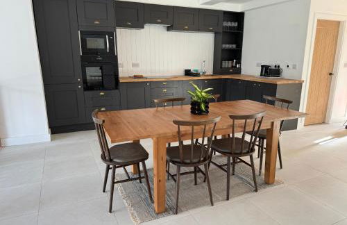 The Tack Store, Modern 3 Bed, 6 person, Barn in a Rural Setting with Great Access - Foto 14