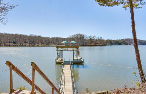 Lake Hartwell Retreat with 2-Tier Dock and Boat Slip! - Foto 31