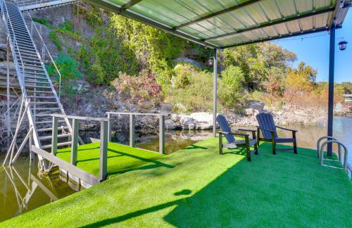 Waterfront Lake Travis Luxury Home with Large Deck! - Foto 34