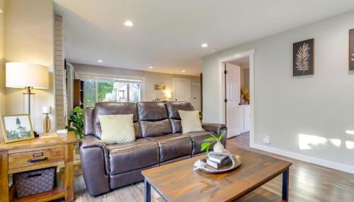 1 Mi to Historic Dtwn Dog-Friendly Everett Home! - Foto 5