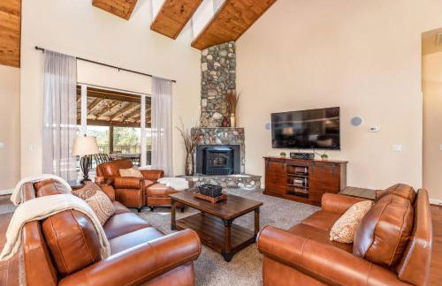 Mountain Elegance w/ pool, spa, projector - Foto 14