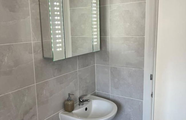 Impeccable 5-bed Apartment in Southend-on-sea - Foto 19