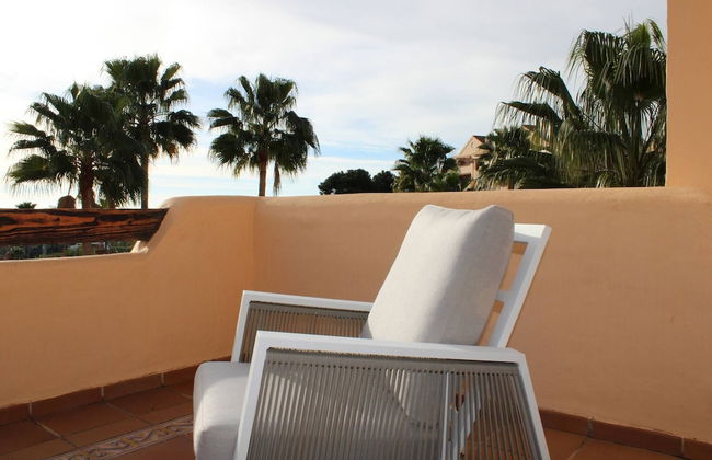 Beautiful Flat Near Golf Courses With sea Views - Photo 37