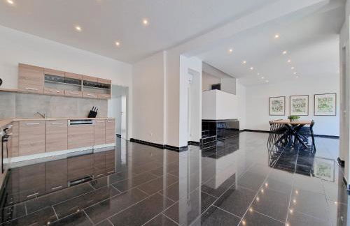 Tolstov House - Stadthaus - 10 Schlafzimmer - Foto 8