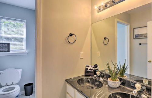 Hot Tub, Fire Pit and Lake Access Poconos Escape! - Foto 26