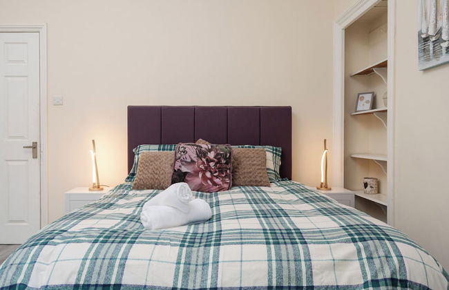 Spacious 4-bedroom Manchester Retreat With Garden - Foto 7