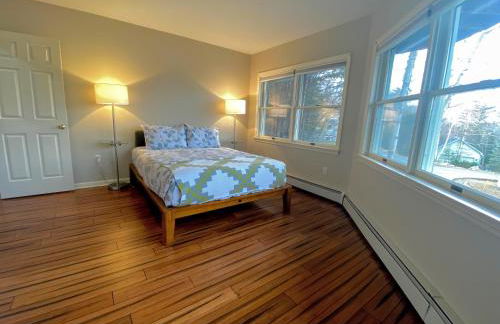 E7 Sunny Bretton Woods private home next to the slopes of Bretton Woods Hot Tub, Wifi - Foto 39