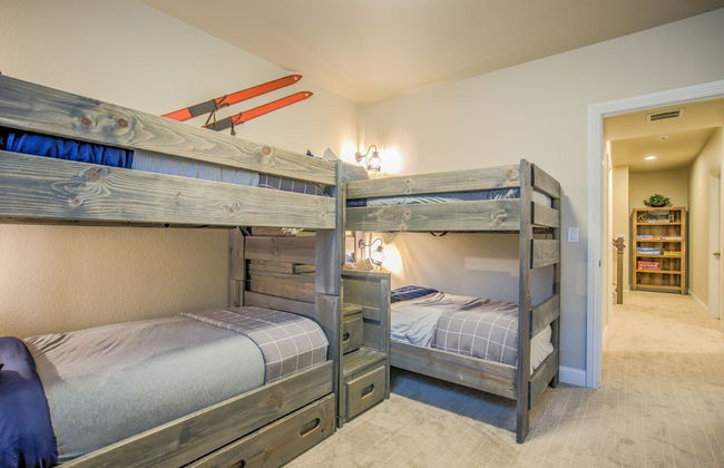 4bdpikes Peak Viewsminutes to Hiking & Dining!! - Foto 18