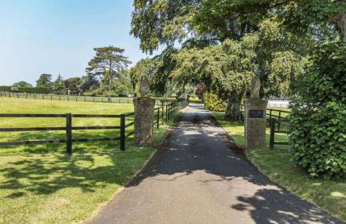 Stud House in Private Country Estate near Bruton - Foto 1